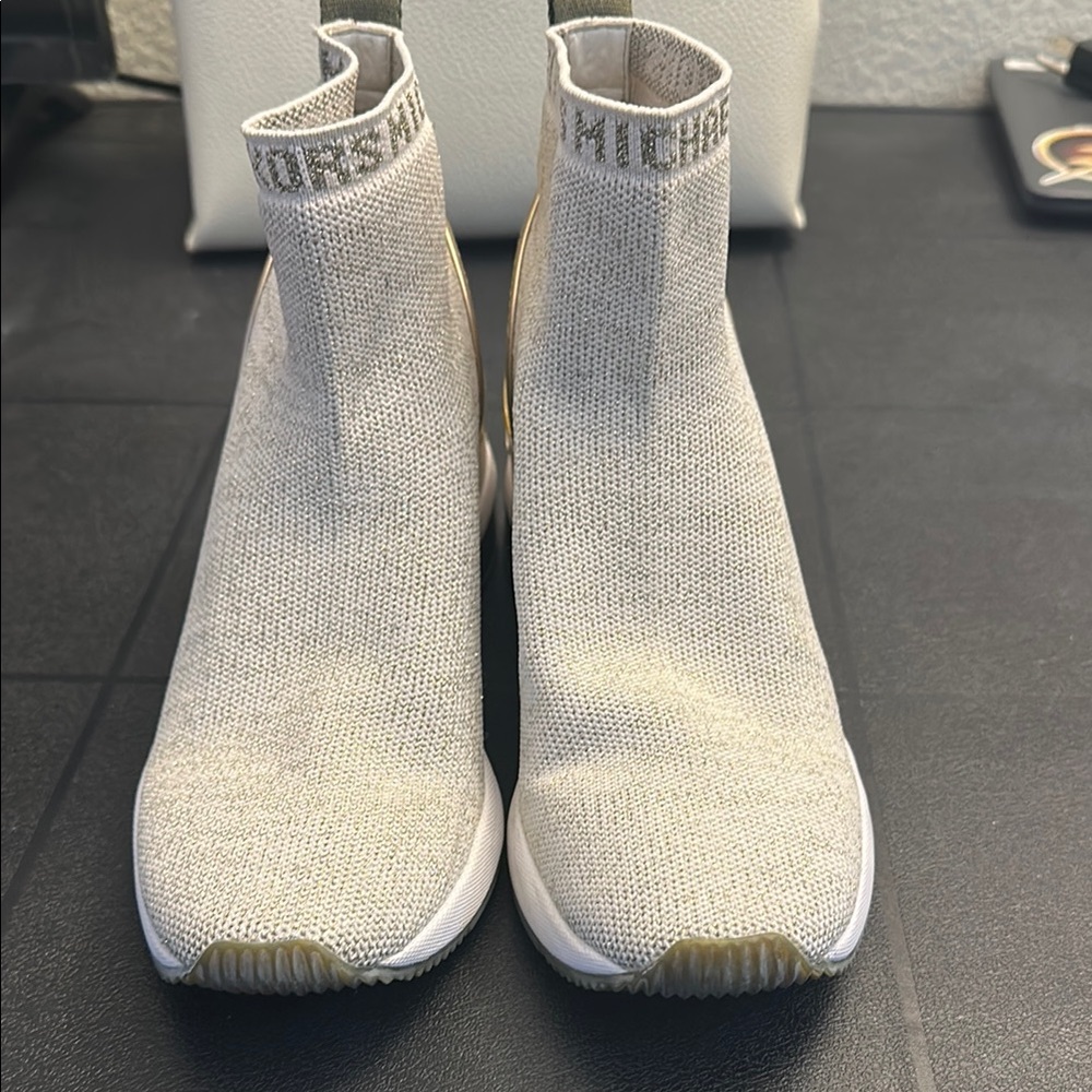 Pre loved Michael Kors Women's White Ankle Boots